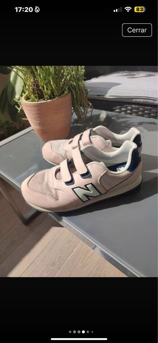 Zapatillas New Balance rosas y azules