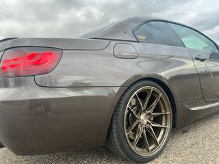 BMW e93 325d lci