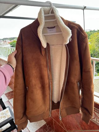 Chaqueta aviador Bershka forrada