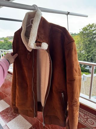 Chaqueta aviador Bershka forrada