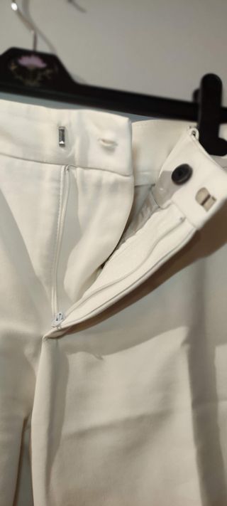 Pantalón blanco Zara