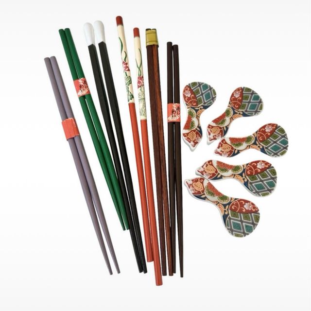 Set bacchette e appoggia bacchette