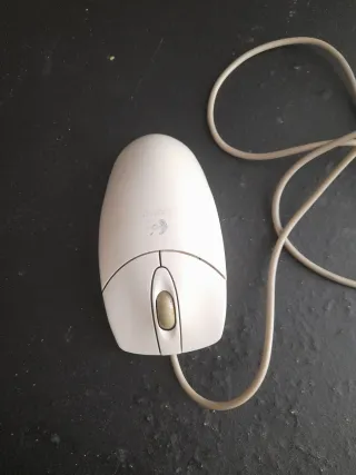Mouse Logitech Bianco