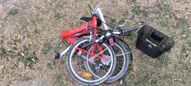 Bicicleta plegable roja AMAT Nautic