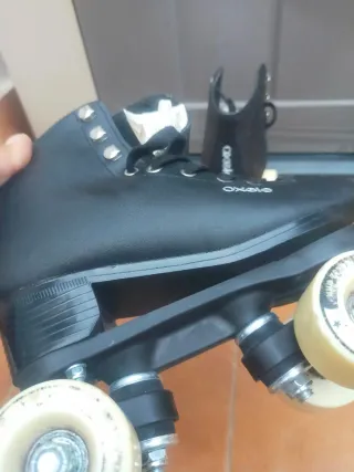 Patines 4 Ruedas Talla 35 Negros