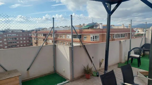 Valla metálica de seguridad