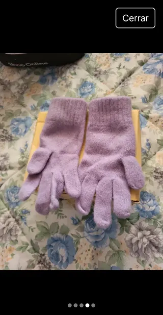 Guantes de lana morados