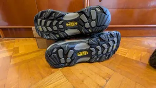 Keen Headout WP Talla 47.5 Marrón/Gris