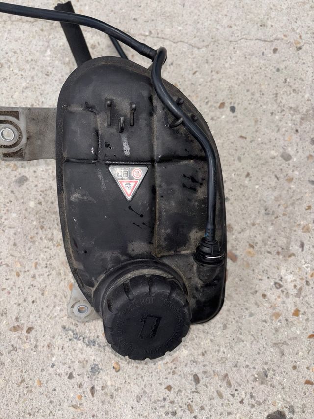 Bote expansión Mercedes Vito Tourer W447