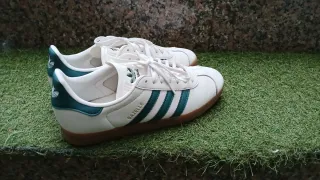 Adidas Gazelle Talla 41 1/3 Blancas/Verdes