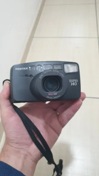Macchina fotografica Pentax Espio 140