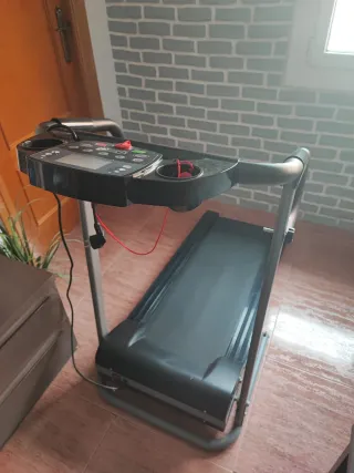 Cinta de andar poco uso