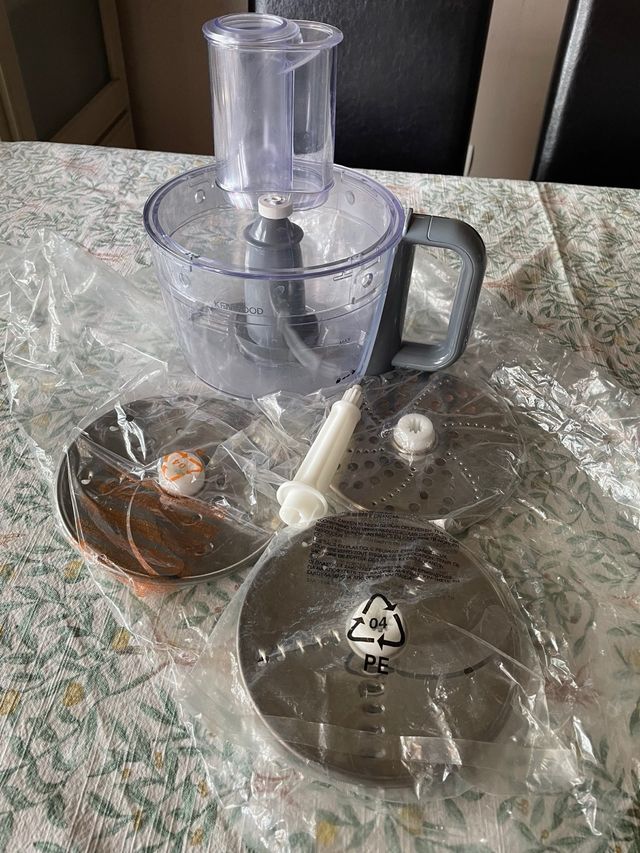 Procesador Alimentos Kenwood + Exprimidor