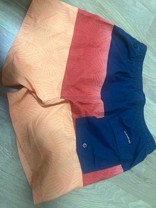 Calções Rip Curl Florais Tamanho 28