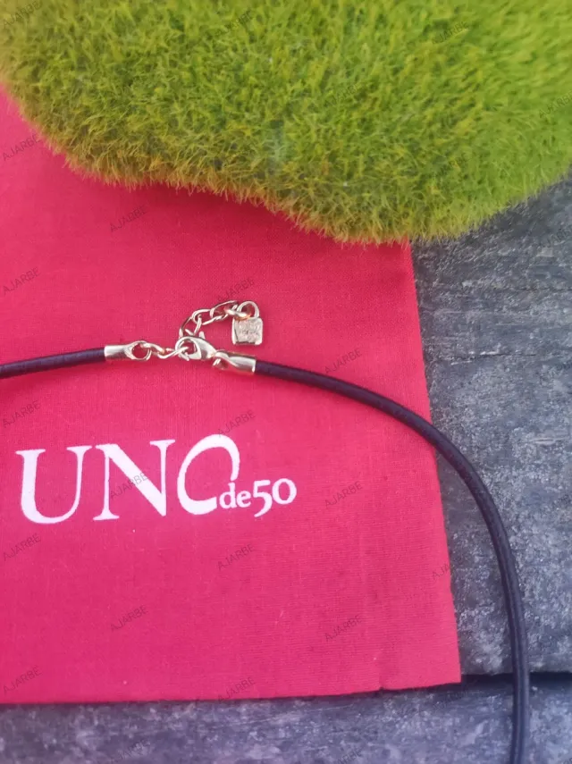Collar Uno de 50