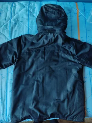 Chaquetón Karhu Talla L Negro y Turquesa