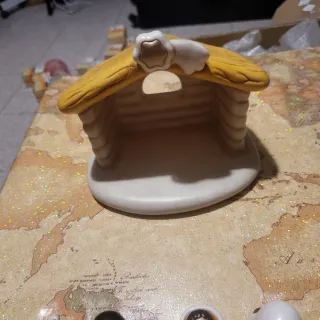 Thun Presepe Famiglia Base Completo 9 pezzi