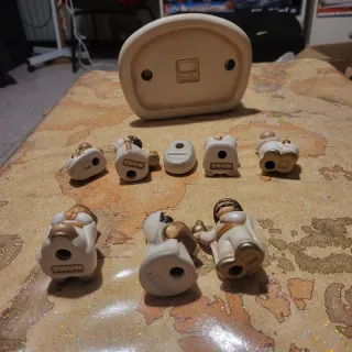 Thun Presepe Famiglia Base Completo 9 pezzi