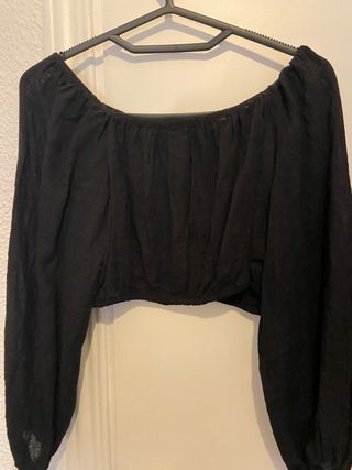 Top negro Pull&Bear manga larga