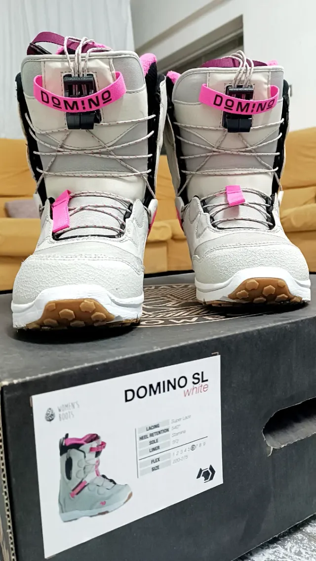 Tabla Snowboard con Fijaciones y Botas