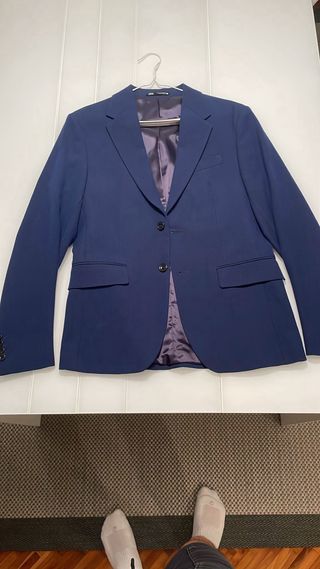 Traje Zara Azul Talla M sin estrenar.