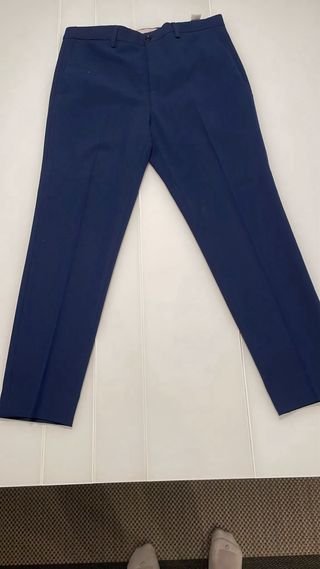 Traje Zara Azul Talla M sin estrenar.