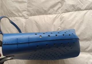 Bolso Zara Piel Búfalo Azul Grande Perforado