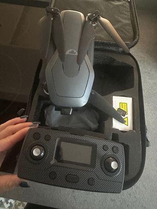 Dron QG 193 Max gris