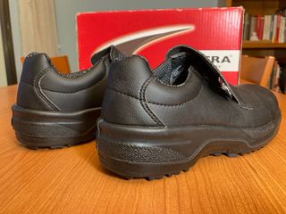 Zapatos de seguridad Cofra Talla 37