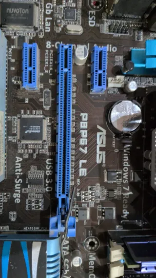 Placa Base ASUS PBP67 LE