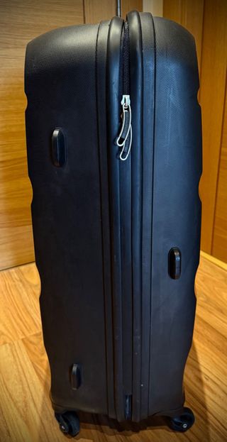 Maleta trolley American Tourister negra