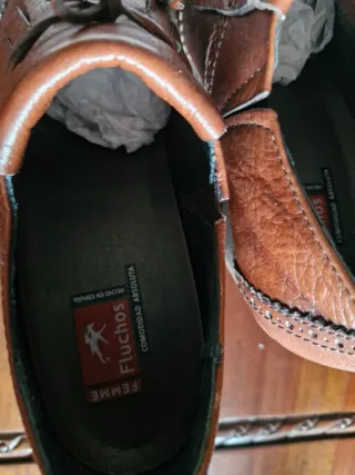 Zapatos Fluchos mujer tacón cuña marrón