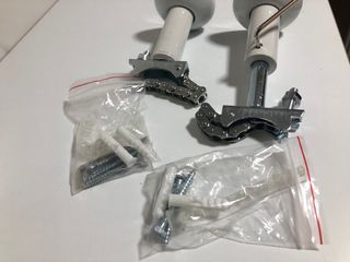 Soportes regulables suelo radiador de aluminio