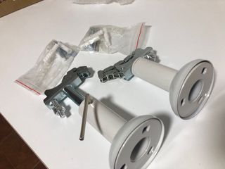 Soportes regulables suelo radiador de aluminio