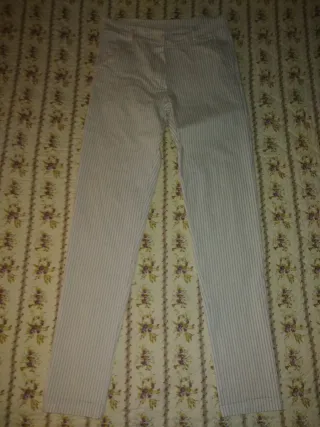 (REGALO PANTALÓN MALLAS) Pantalón pitillo de rayas