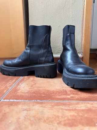 Botas Zara Negras Talla 38