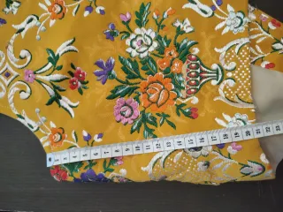 Chaleco Fallero Niño amarillo con flores de colore