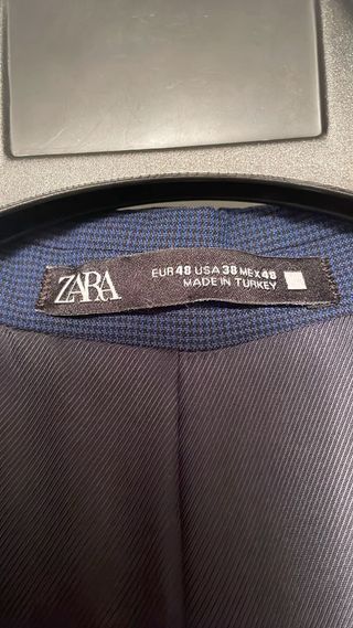 Traje azul de fin de año