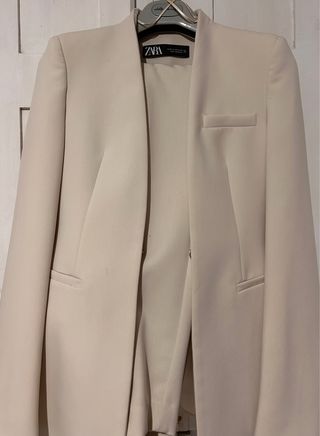 Traje Zara Beige XS