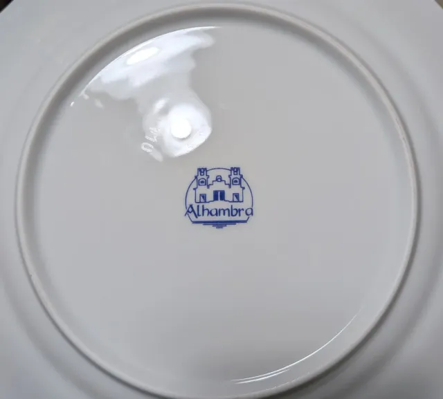 Stoviglie Alhambra in porcellana dorata, elegante set da 23 piatti piani, 12 piatti fondi e 12 piatti da dessert