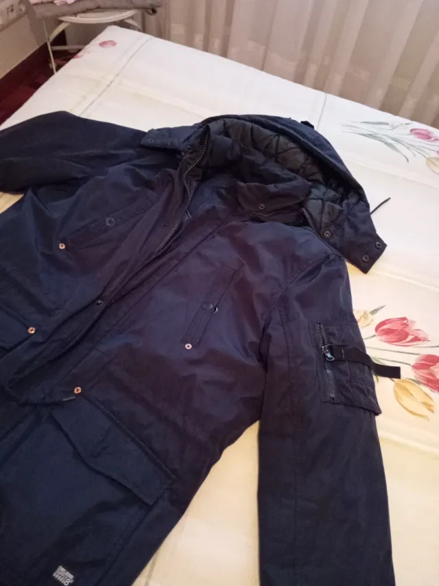 Parka azul marino hombre