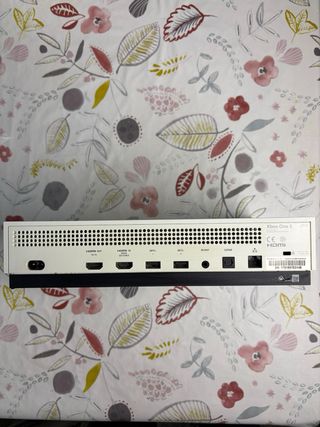 Xbox One S 1TB Blanca