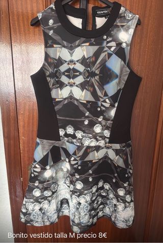 Pantalón Pull&Bear estampado cebra talla 34