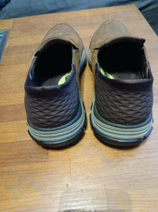 Zapatos Skechers Marrones Talla 40