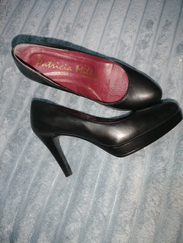 Zapatos de tacón Patricia Miller negros