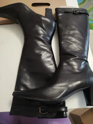 Stivali in pelle neri tacco alto