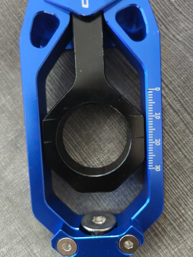 TMAX530 Deslizadores Reguladores Moto