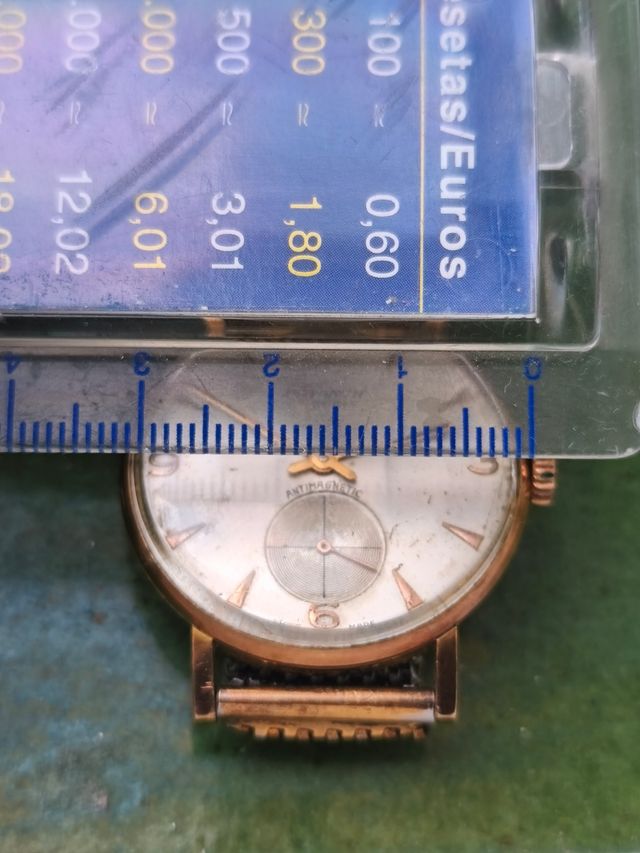 Orologi antichi da carica manuale e automatici da uomo