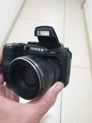 Macchina fotografica Fujifilm FinePix S