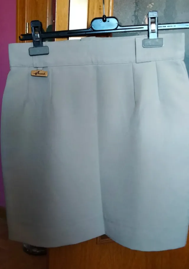 Faldas diversas  de varios colores